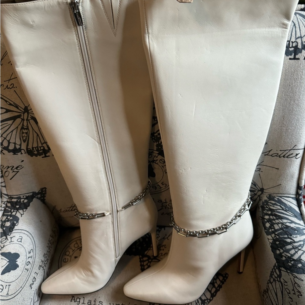 Brand new never worn no box cardboard still inside Vince Camino high heel boots